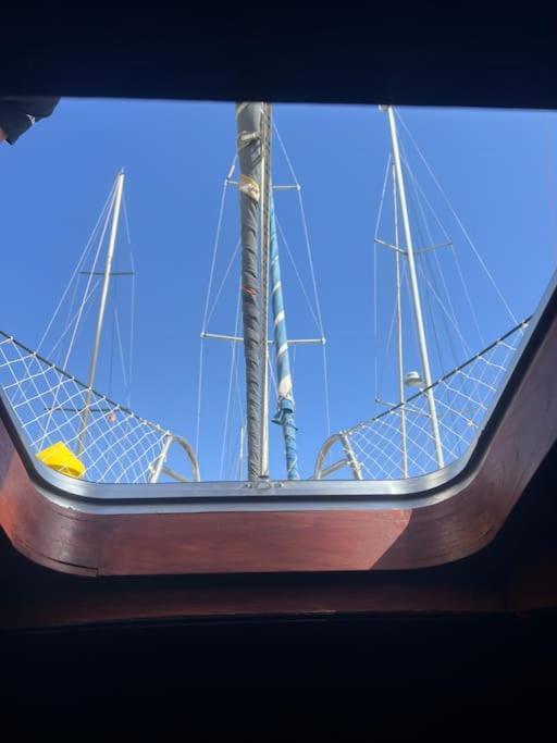 The Captains Locker - 30Ft Yacht Сан-Мігель-де-Абона Екстер'єр фото